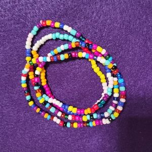 REALLY NICE COLORFUL 5-PIECE BRACELET SET